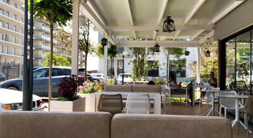 Apartel Olivia Năvodari Extérieur photo